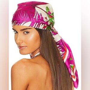 Cult Gaia headscarf